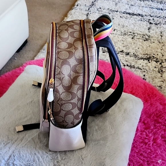 Coach Peanuts Purse/Backpack - Picture 9 of 11